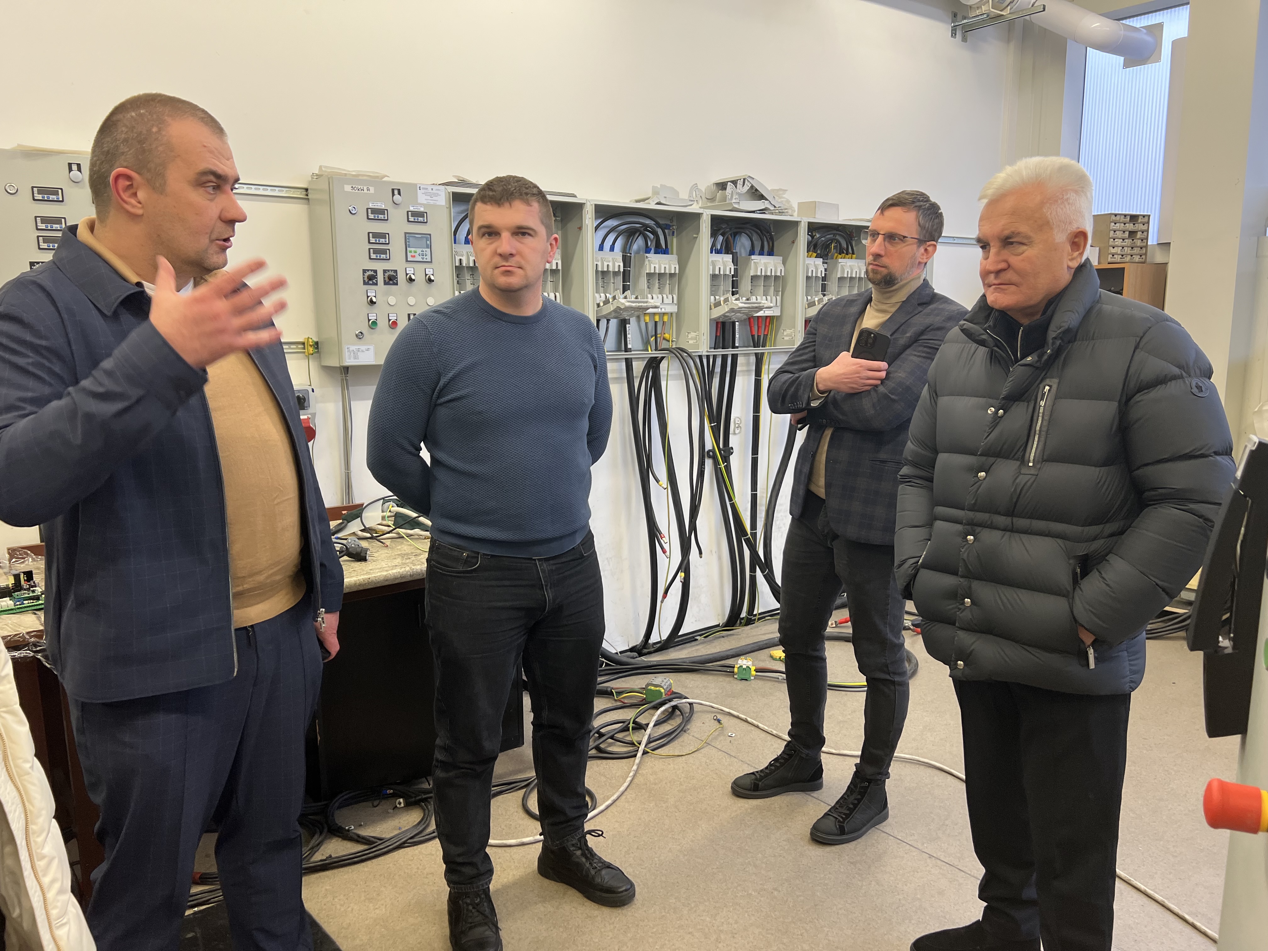 Ukrainian hydropower engineers study European experience in manufacturing power equipment